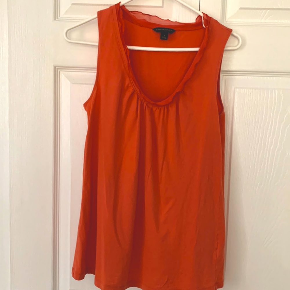 Banana Republic Sleeveless t-shirt